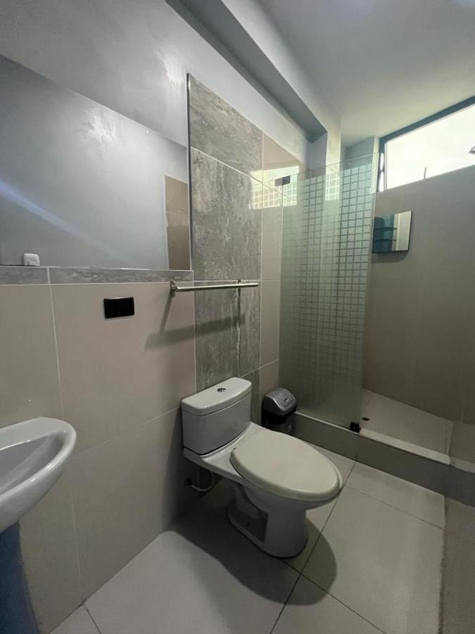 Adrian'S Hotel Pucallpa Luaran gambar
