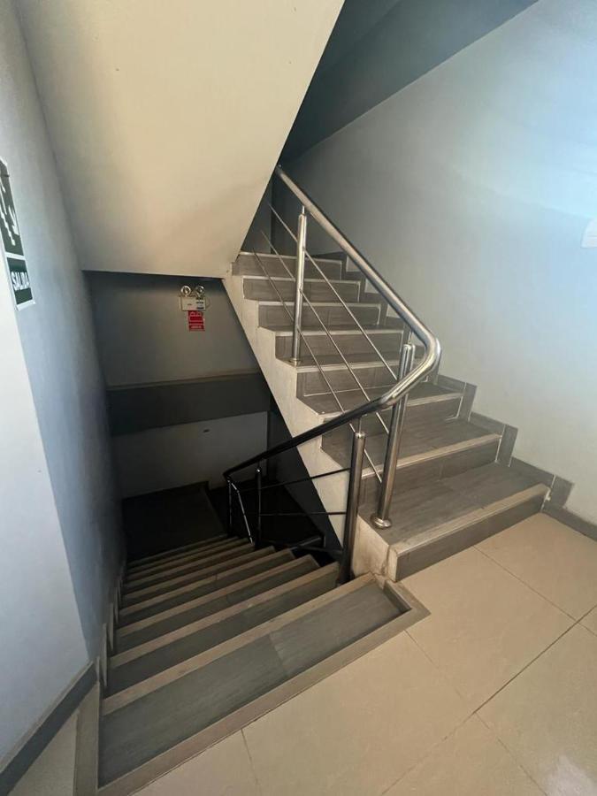 Adrian'S Hotel Pucallpa Luaran gambar